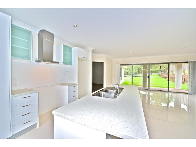 21 Honeywood Drive, Fernvale QLD 4306
