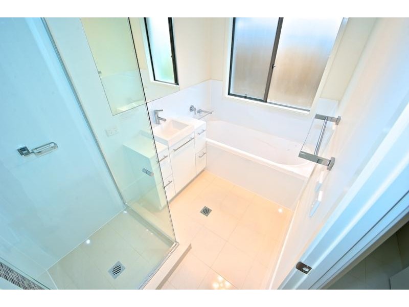 21 Honeywood Drive, Fernvale QLD 4306