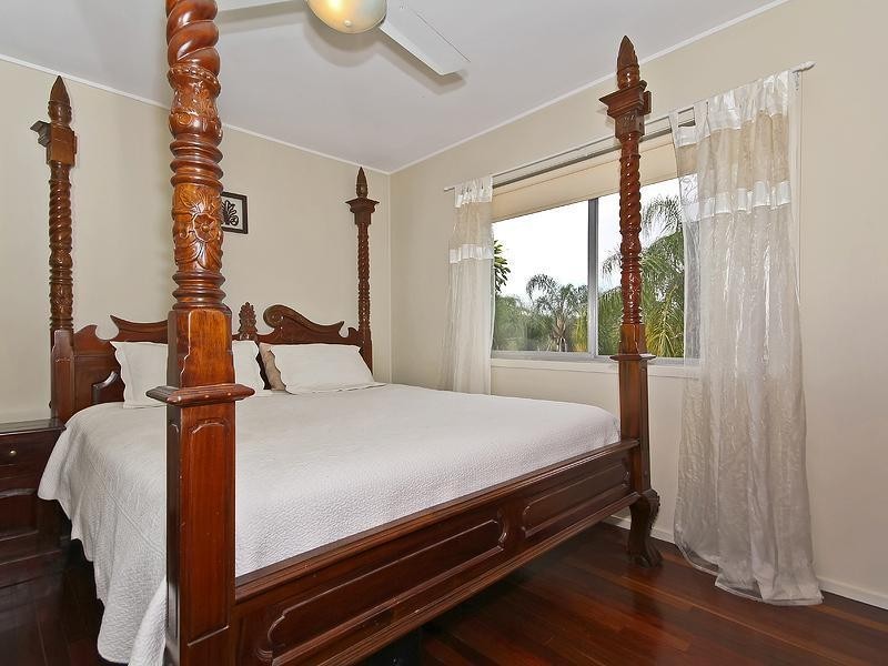 67 lyndon way, Karalee QLD 4306
