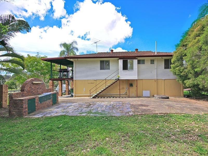 67 lyndon way, Karalee QLD 4306