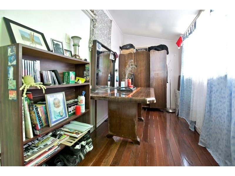 67 Downs Street, North Ipswich QLD 4305