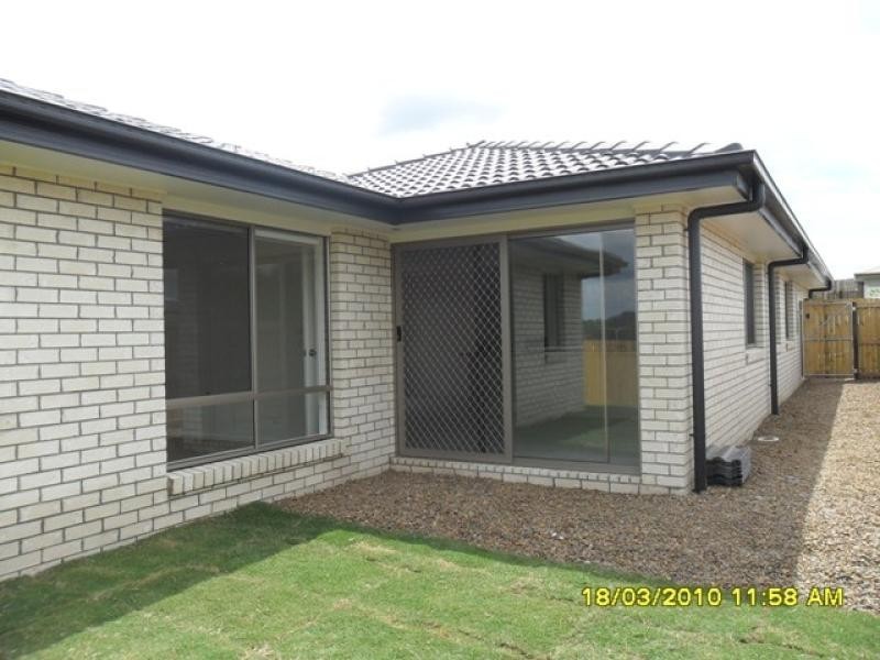 11 Huxley Street, Redbank Plains QLD 4301