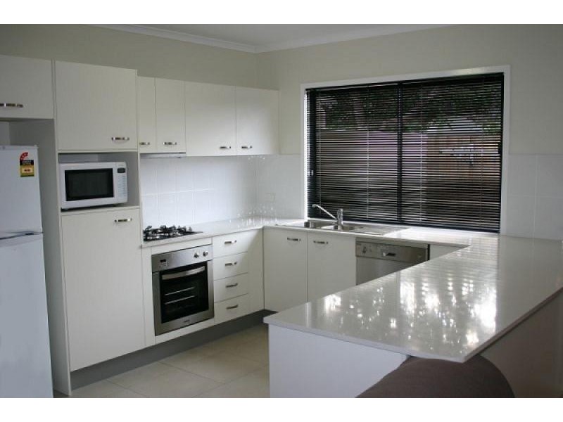 6 Station Ave, Enoggera QLD 4051