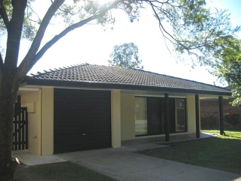 21 McGinn Road, Ferny Grove QLD 4055
