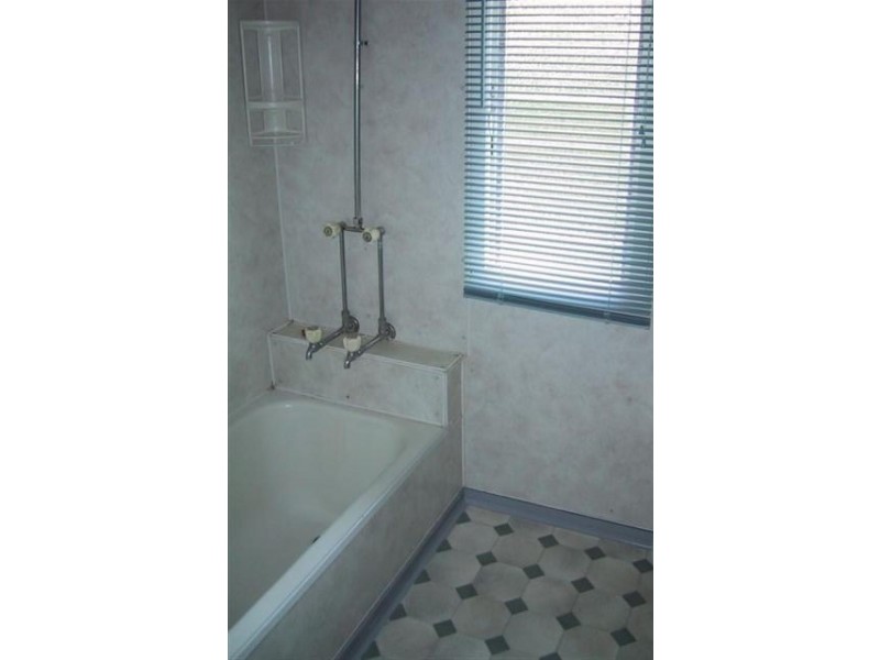 10 Mooney Street, Keperra QLD 4054