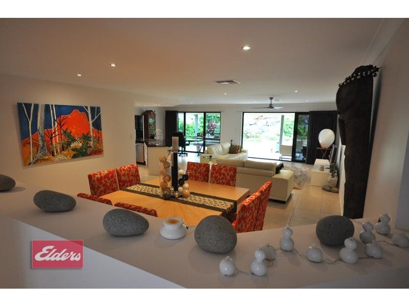 21 Blackheath Terrace, Pacific Pines QLD 4211