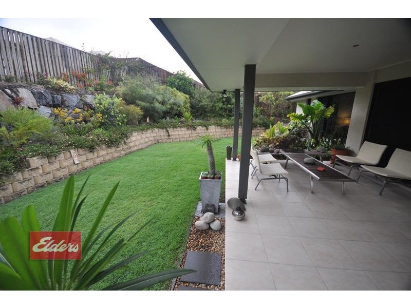 21 Blackheath Terrace, Pacific Pines QLD 4211