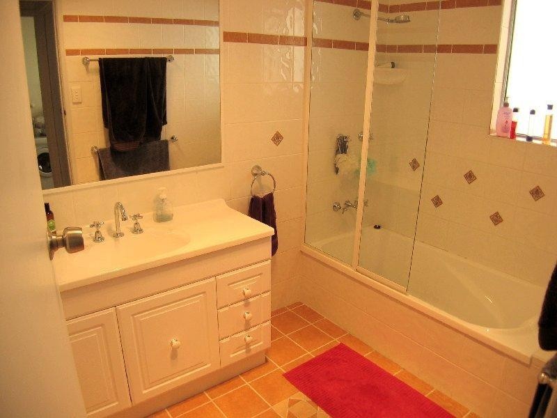 18 Meecham Street, Grange QLD 4051