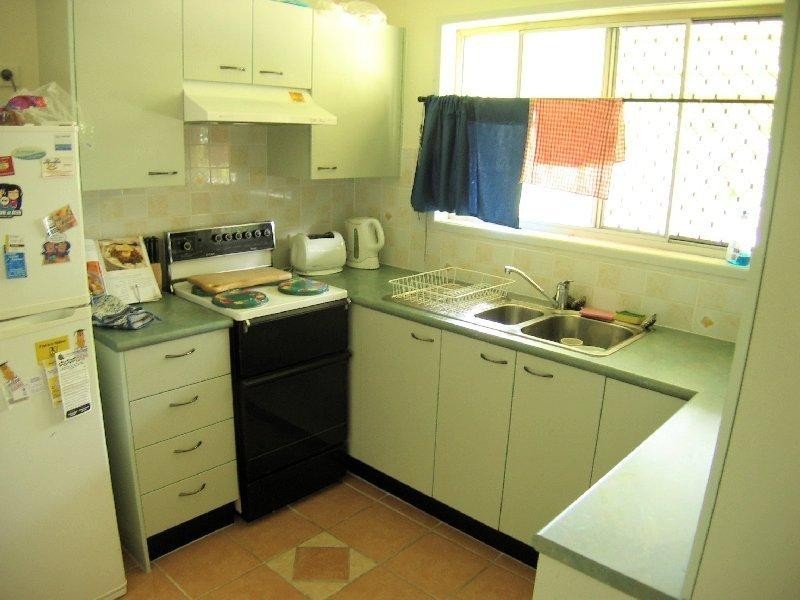 18 Meecham Street, Grange QLD 4051