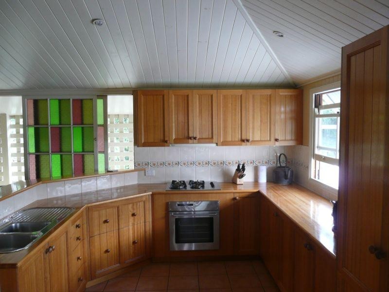 31 Price Street, Oxley QLD 4075