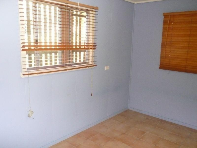 31 Price Street, Oxley QLD 4075