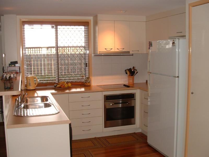 5 Tees Street, Yeerongpilly QLD 4105