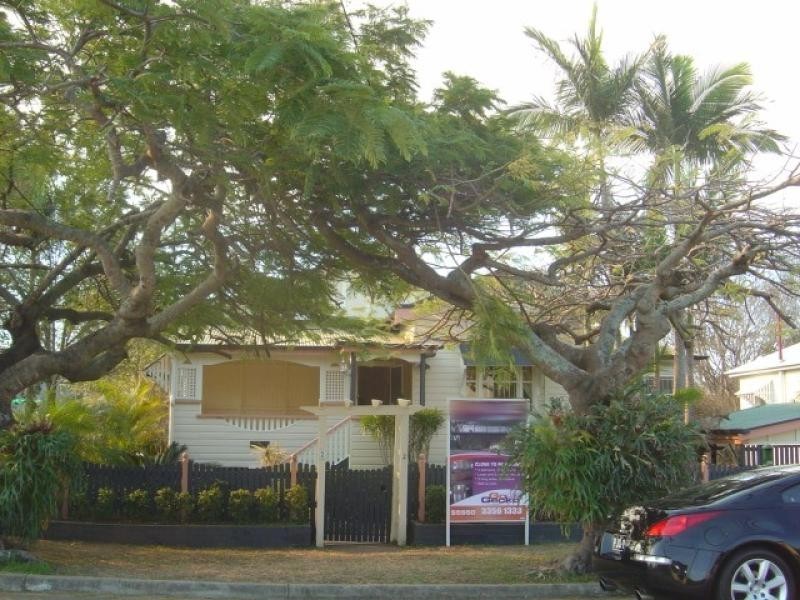 2 Jimbour Street, Wooloowin QLD 4030