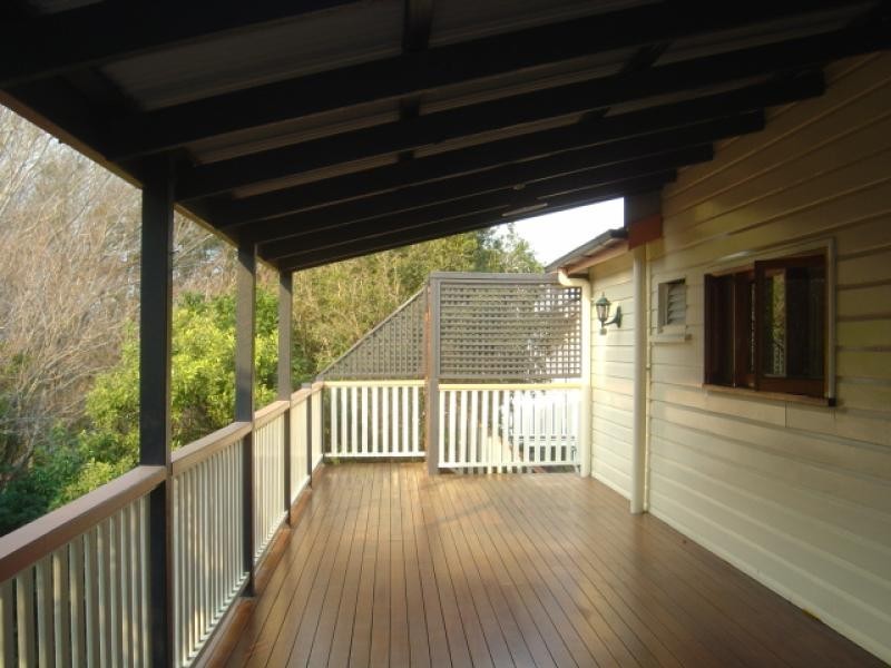 2 Jimbour Street, Wooloowin QLD 4030