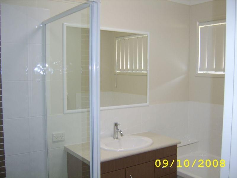 9 Nicholas Close, Narangba QLD 4504