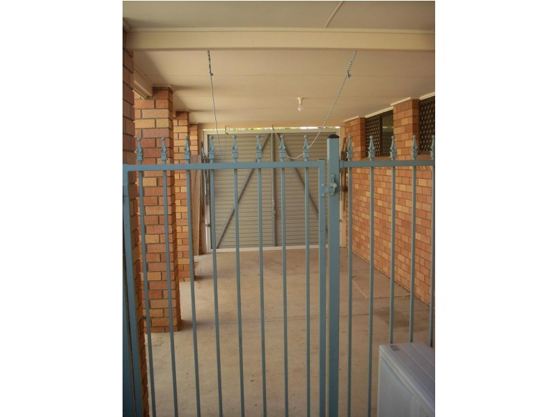 14 Whitewood Place, Arana Hills QLD 4054