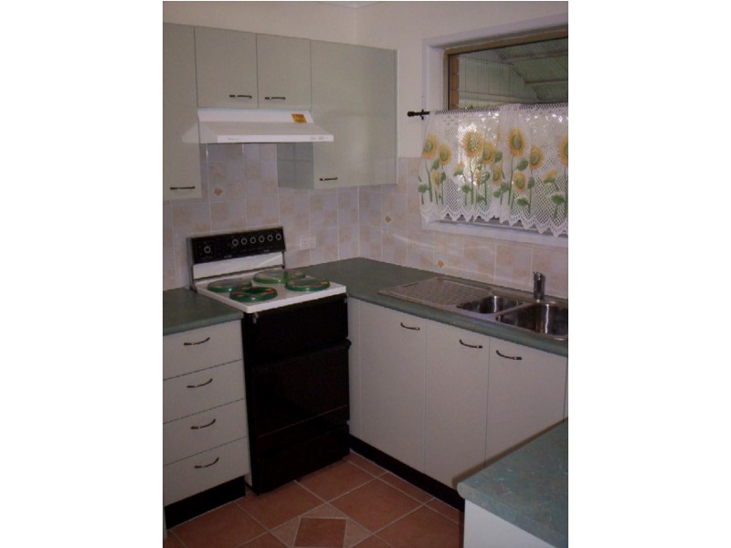 18 Meecham Street, Grange QLD 4051