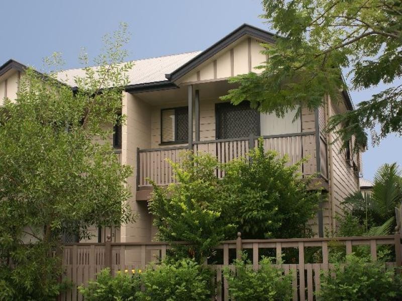 1/48 Halcomb Street, Zillmere QLD 4034