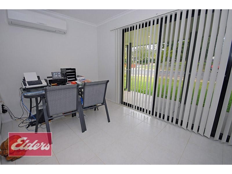 21 McGinn Road, Ferny Grove QLD 4055