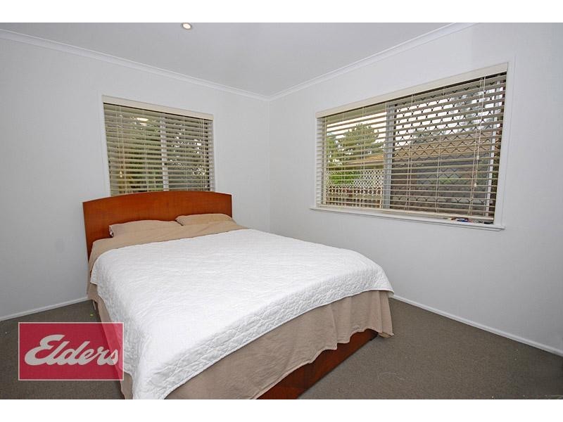 21 McGinn Road, Ferny Grove QLD 4055