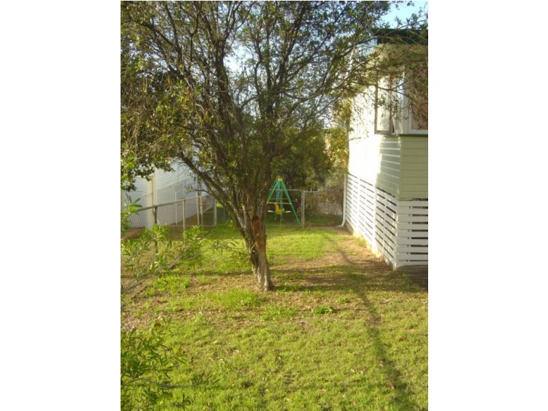 6 Aldren Street, Stafford Heights QLD 4053