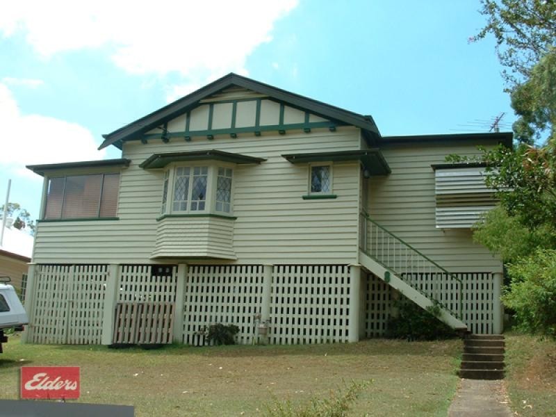 8 Burnham Road, Bardon QLD 4065