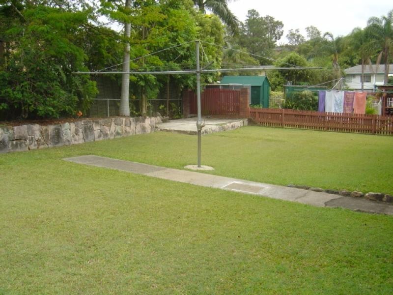 10 Rooney Street, Everton Park QLD 4053