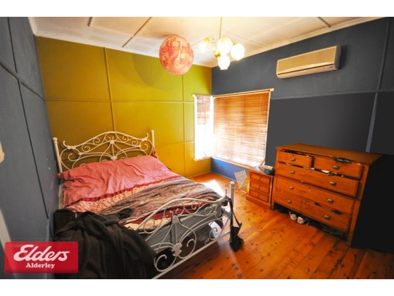 26 Mashobra Street, Mitchelton QLD 4053