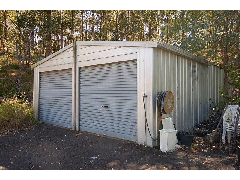 8 Milford Court, Eatons Hill QLD 4037