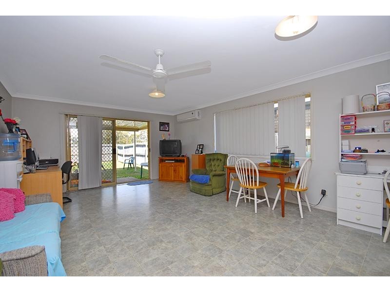 19 Greene, Rothwell QLD 4022