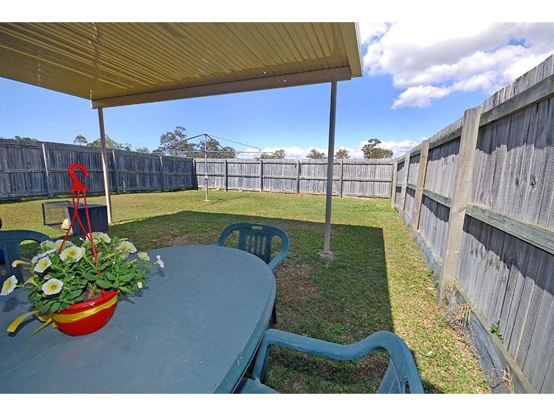 19 Greene, Rothwell QLD 4022