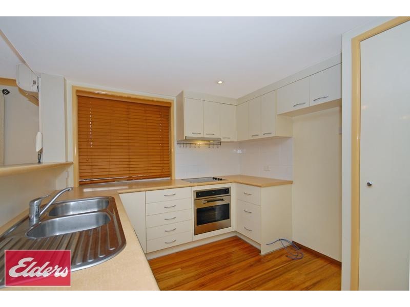 5 Tees Street, Yeerongpilly QLD 4105