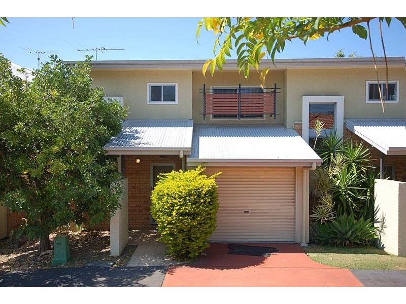 Unit 4/100 Lockrose Street, Mitchelton QLD 4053