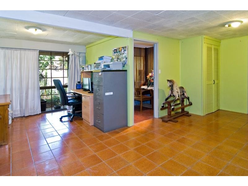 74 Bunya Park Drive, Eatons Hill QLD 4037