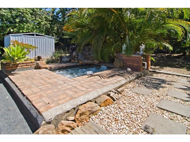 74 Bunya Park Drive, Eatons Hill QLD 4037