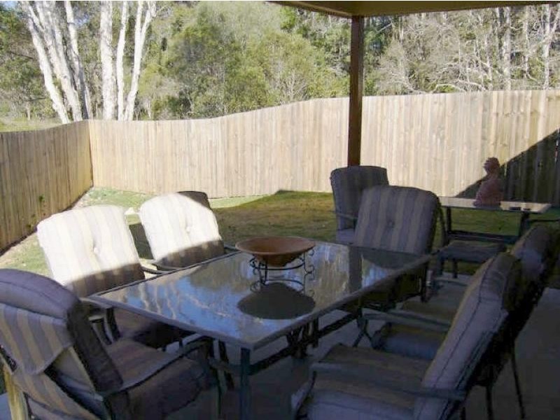 21 Water Street, Kallangur QLD 4503