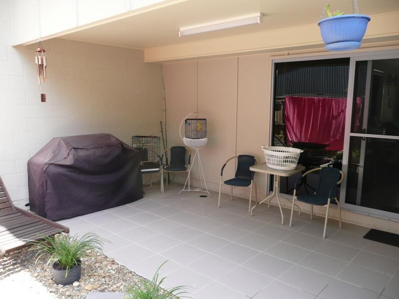 Unit 2/28 Mortimer, Caboolture QLD 4510