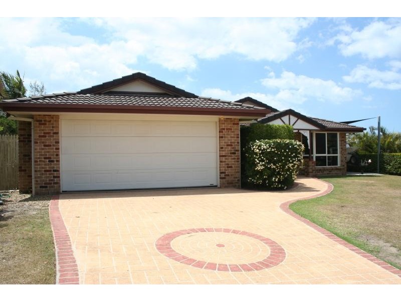 15 Lynford Place, Bridgeman Downs QLD 4035