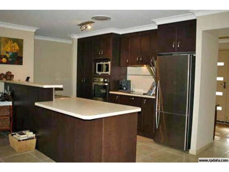 33 Ferndale Place, Upper Kedron QLD 4055