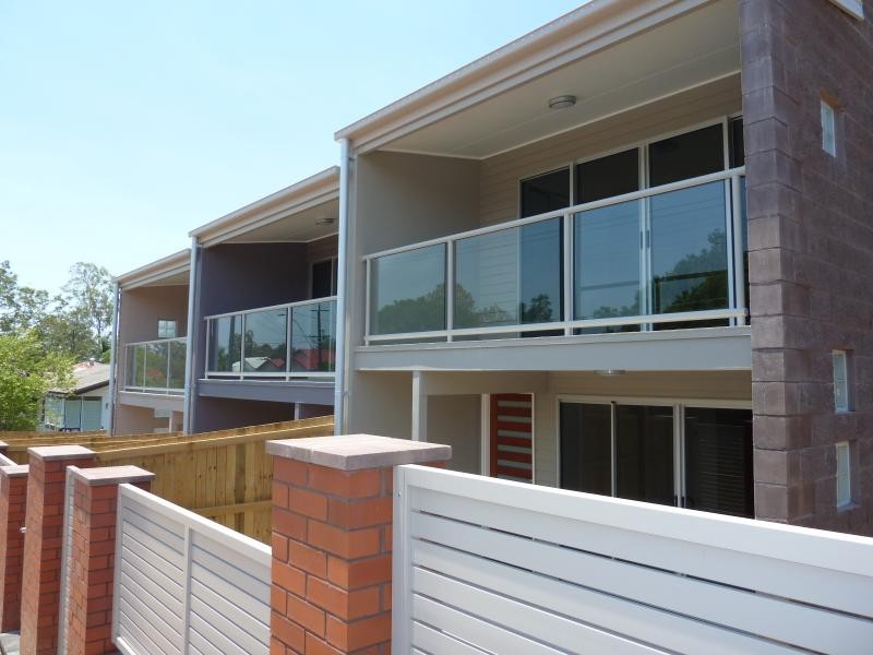 2/202 Pickering Street, Enoggera QLD 4051