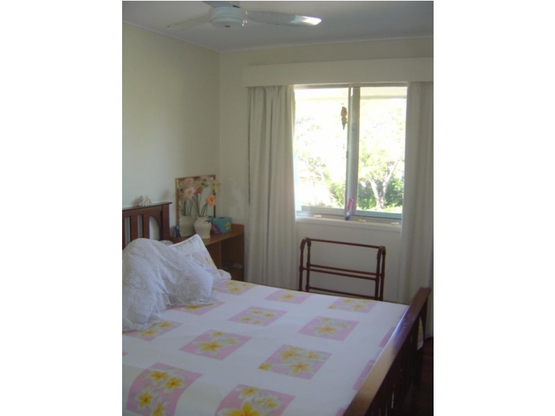 4 Hoxton Street, Arana Hills QLD 4054