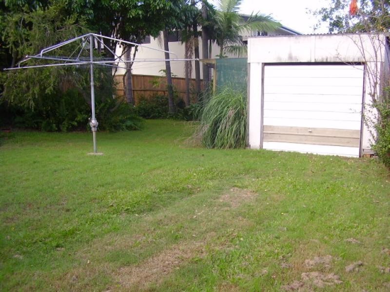 18 David Street, Nundah QLD 4012