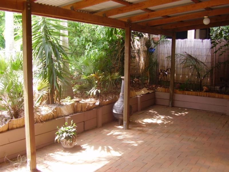 15 Palm Avenue, Sandgate QLD 4017