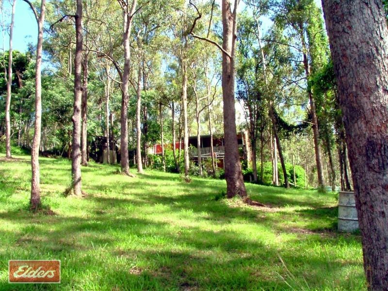 137 Upper Kedron Road, Ferny Grove QLD 4055