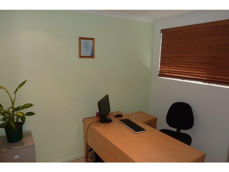 6 Barlee Place, Aspley QLD 4034