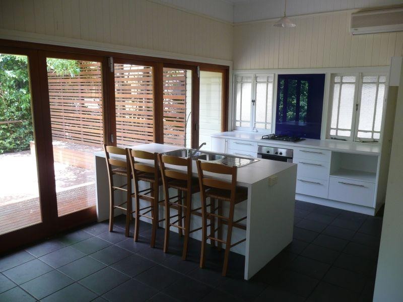 46 Elizabeth Street, Toowong QLD 4066