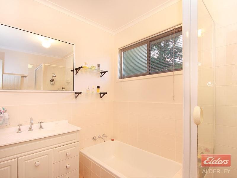 17 Clemesha Street, Keperra QLD 4054