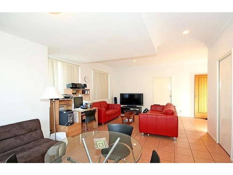 4/108 Glenalva Terrace, Enoggera QLD 4051
