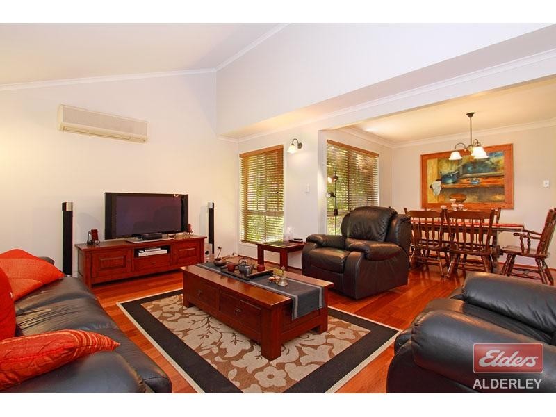 18 Tetragona Drive, Arana Hills QLD 4054