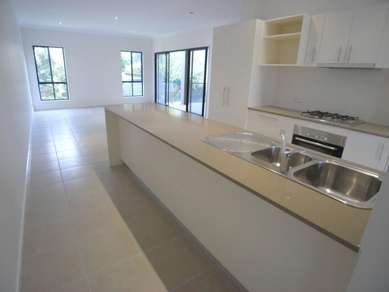 100 Thistle Street, Gordon Park QLD 4031